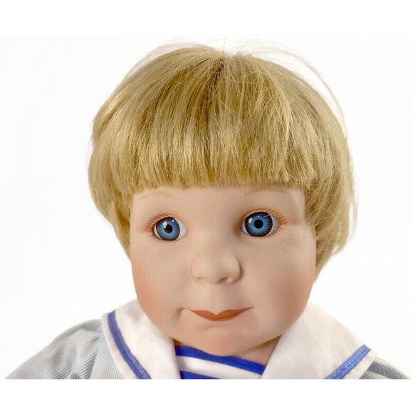 Meg and Michael Precious Sitting Twin Dolls Jennifer Schmidt and Danbury Mint - Picture 6 of 9